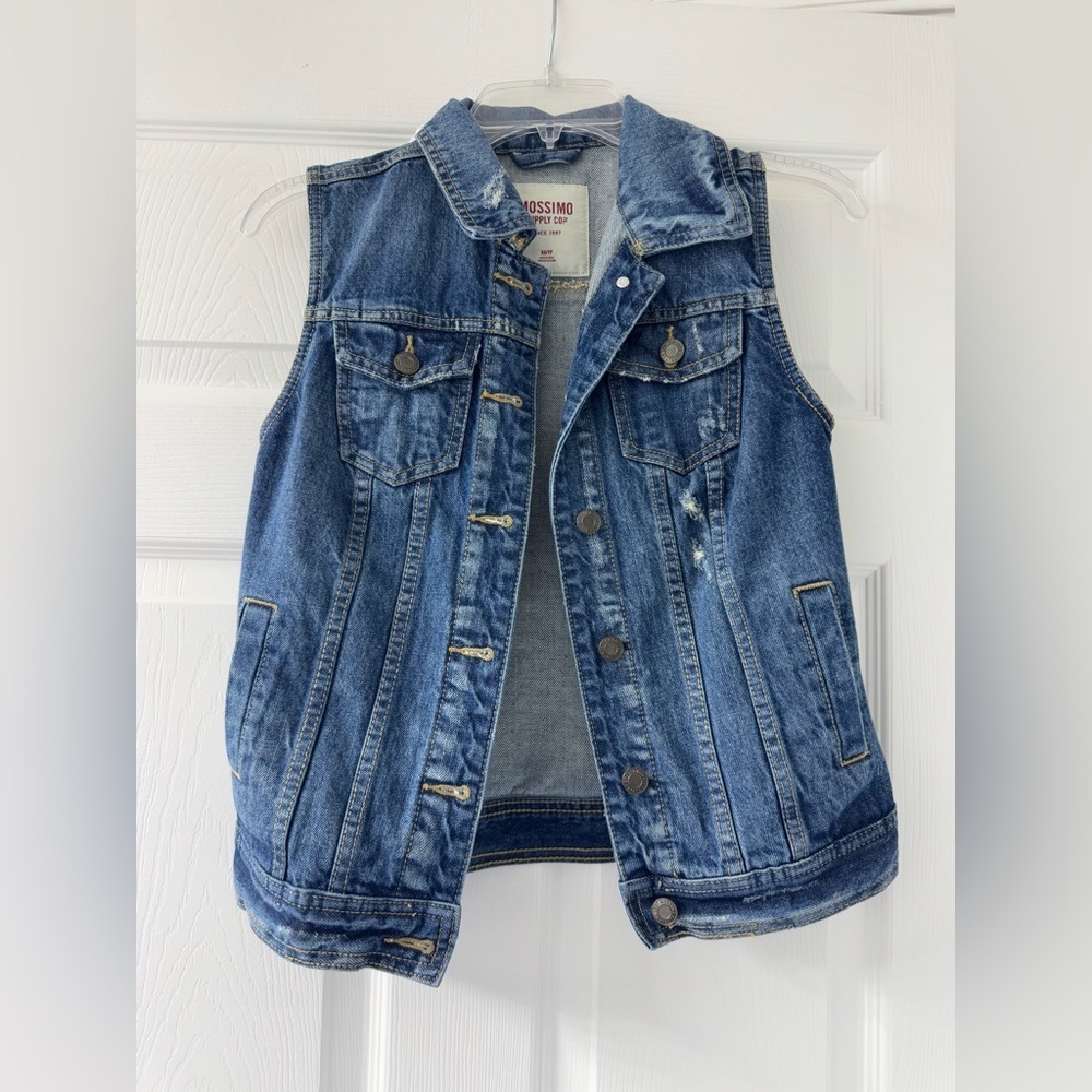 Denim Vest Jacket!